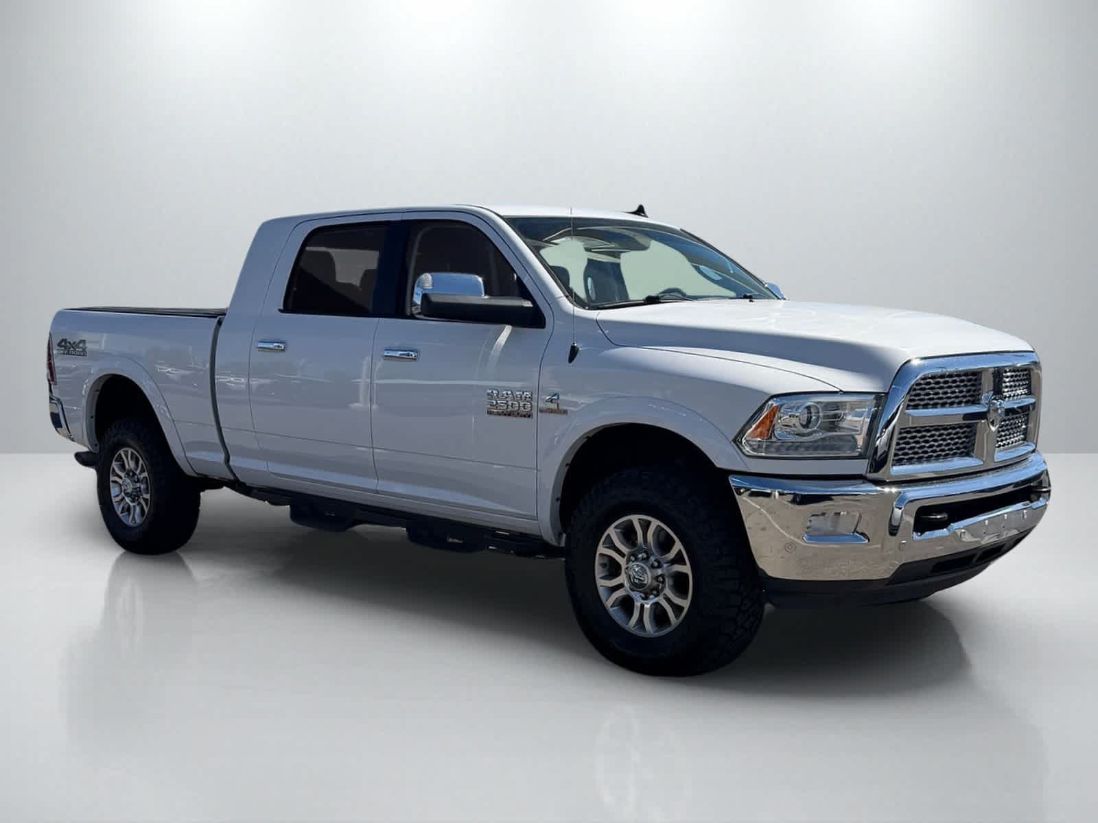 Used 2018 RAM 2500 Laramie w/ Off Road Package AWD/4WD image 10