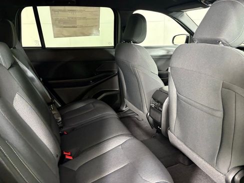 New 2026 Jeep Cherokee Laredo AWD/4WD image 17