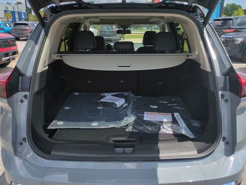 New 2026 Nissan Rogue Platinum w/ Platinum Premium Package AWD/4WD image 32