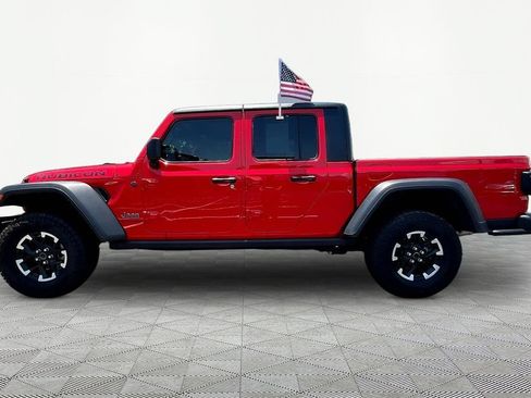 Used 2026 Jeep Gladiator Rubicon AWD/4WD image 4