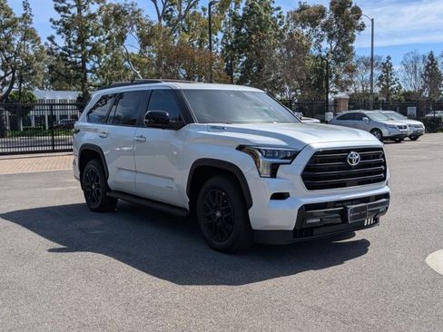 Used 2026 Toyota Sequoia Limited w/ Tow Technology Package image 3