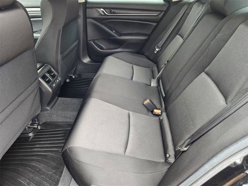 Used 2021 Honda Accord EX image 32