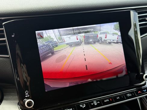 Used 2024 Jeep Wagoneer L Series III w/ Flexible Seating Group AWD/4WD image 21