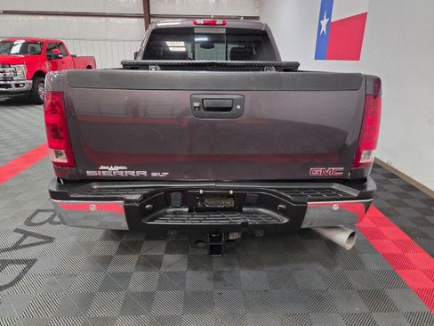 Used 2011 GMC Sierra 2500 SLT w/ SLT Convenience Package image 13