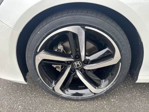 Certified 2022 Honda Accord Sport image 11