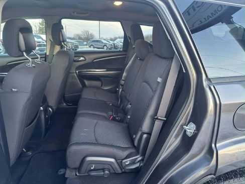 Used 2018 Dodge Journey SE w/ Connectivity Group image 18