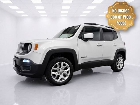Used 2015 Jeep Renegade Latitude w/ Popular Equipment Group AWD/4WD image 3