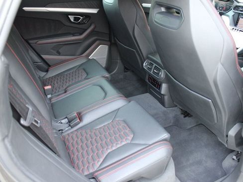 Used 2019 Lamborghini Urus AWD image 30