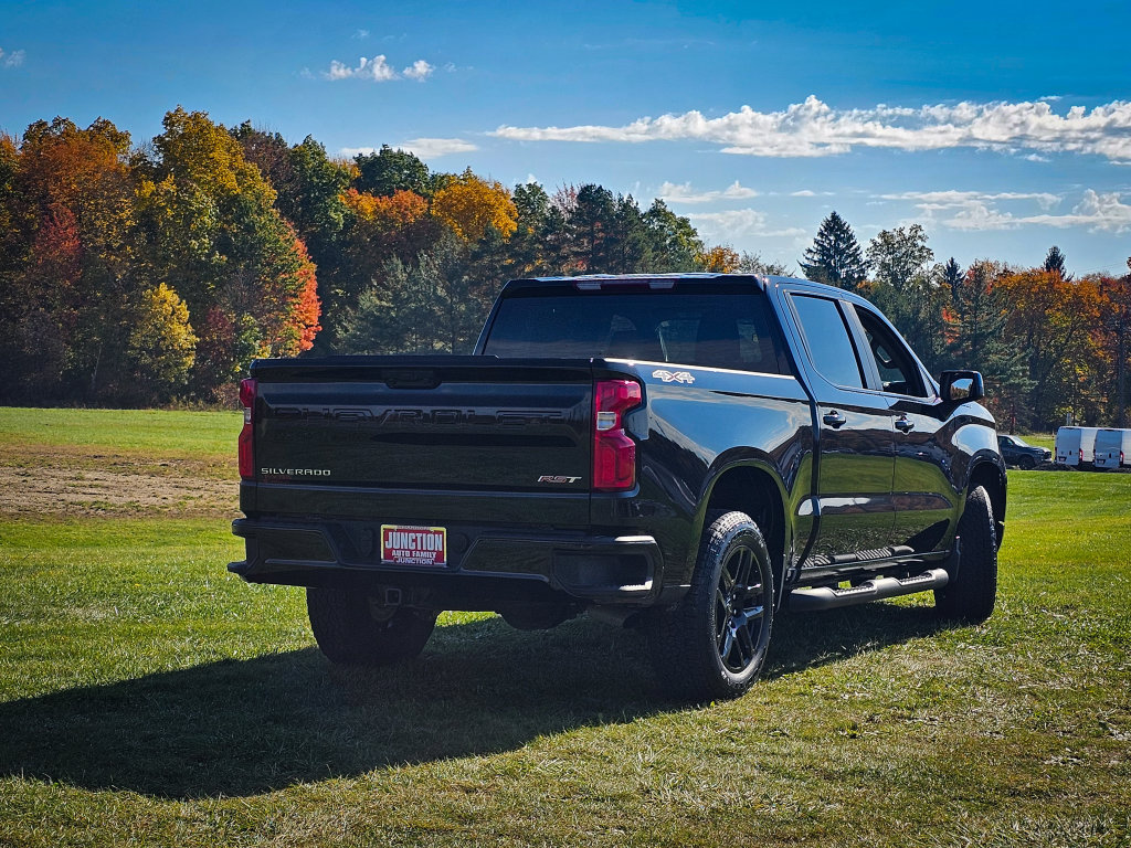 Used 2026 Chevrolet Silverado 1500 RST w/ RST Select Package AWD/4WD image 4