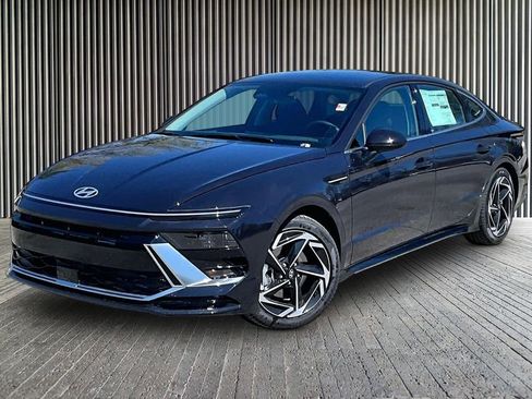 New 2026 Hyundai Sonata SEL AWD/4WD image 2
