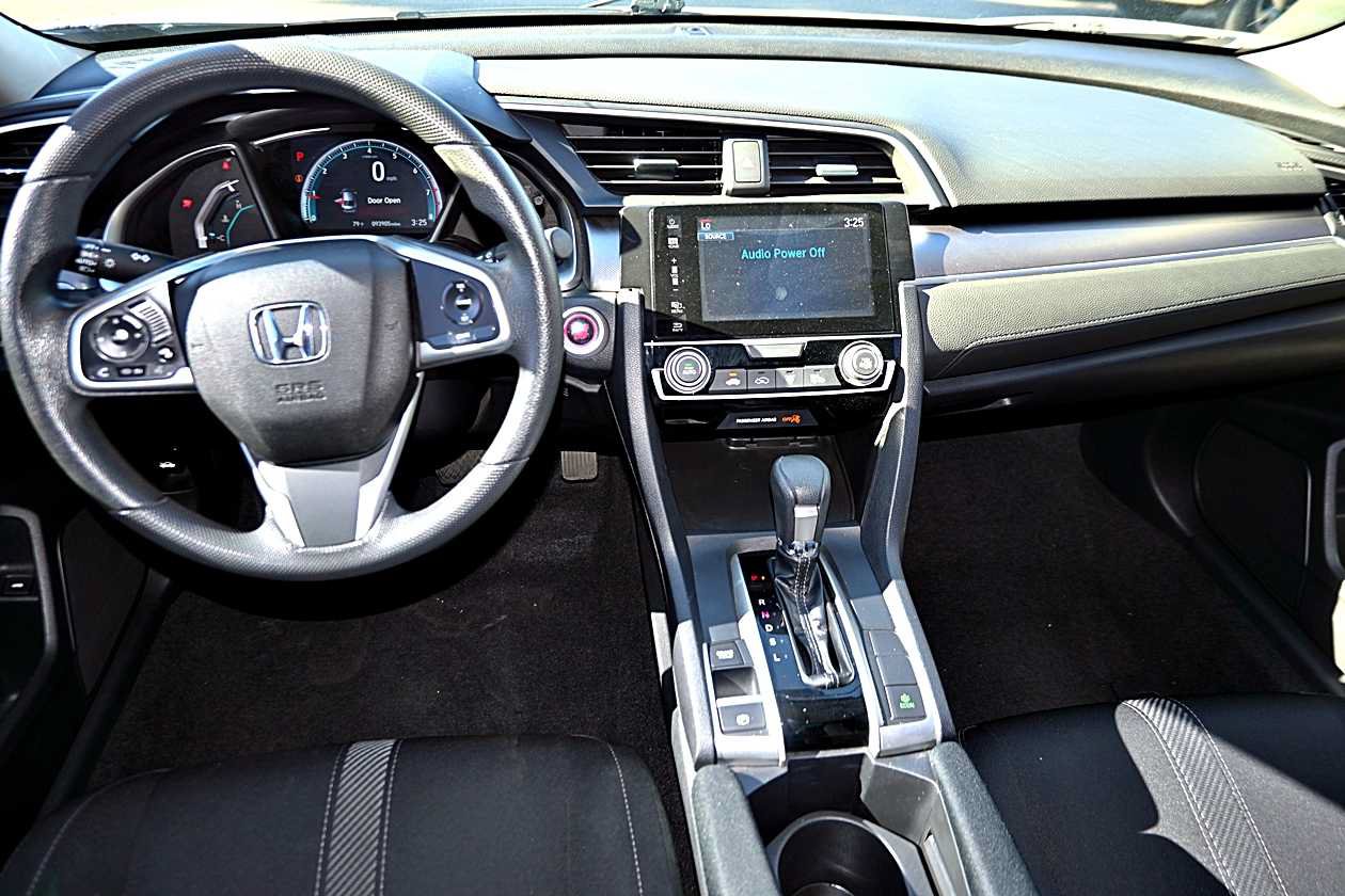 Used 2017 Honda Civic EX image 11