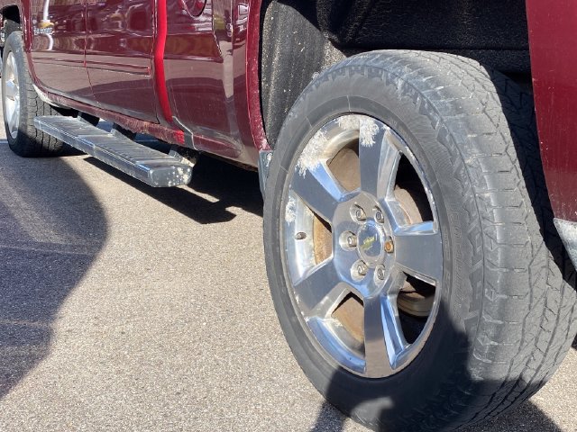 Used 2016 Chevrolet Silverado 1500 LT w/ All Star Edition AWD/4WD image 12
