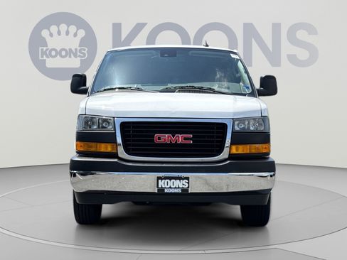 Used 2025 GMC Savana 3500 LT w/ LT Preferred Equipment Group RWD image 11