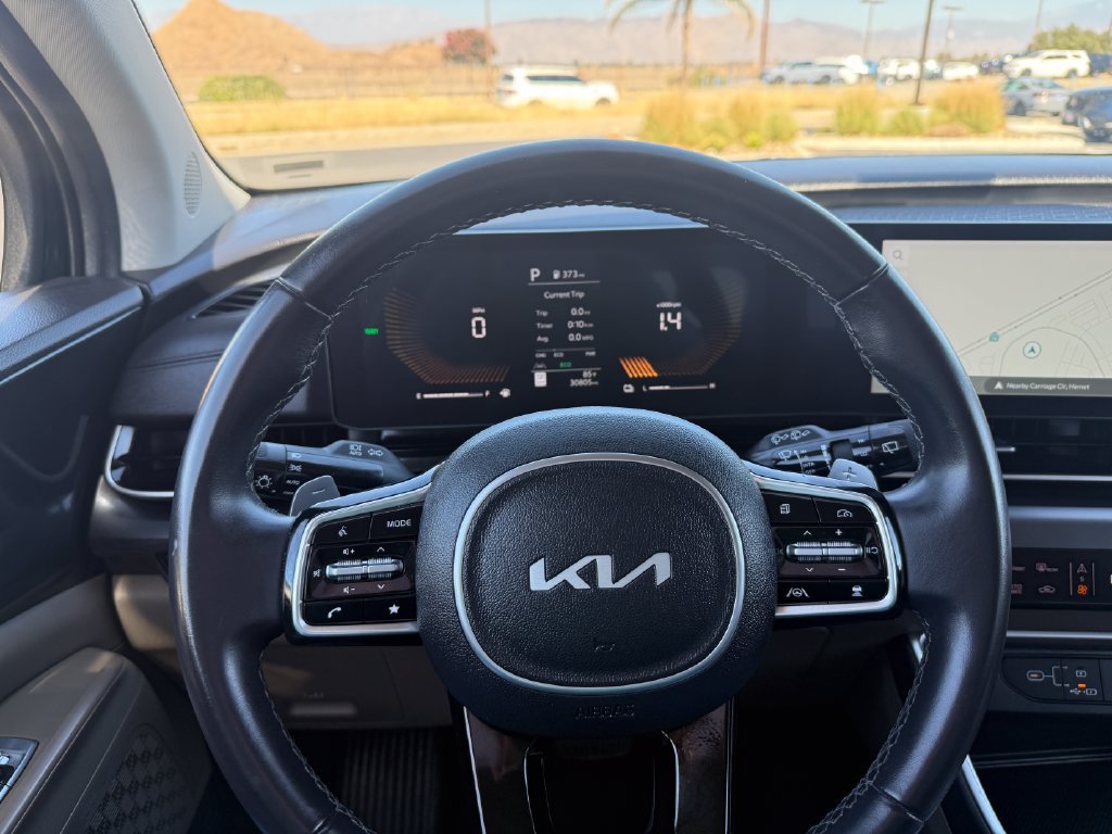 Used 2026 Kia Carnival LXS FWD image 24