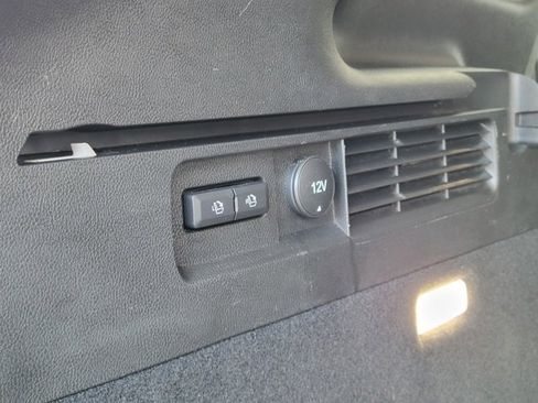 Used 2022 Lincoln Nautilus Reserve image 7