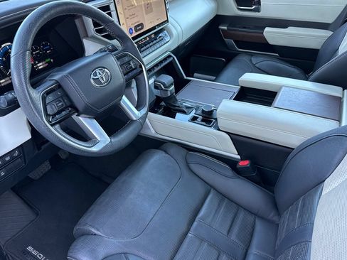 Used 2023 Toyota Sequoia Capstone AWD/4WD image 10