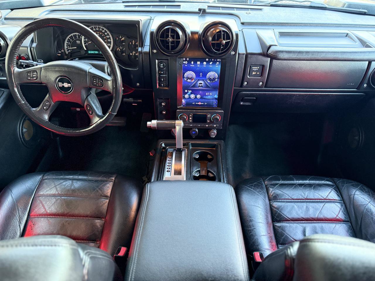 Used 2005 HUMMER H2 w/ Preferred Equipment Group AWD/4WD image 18