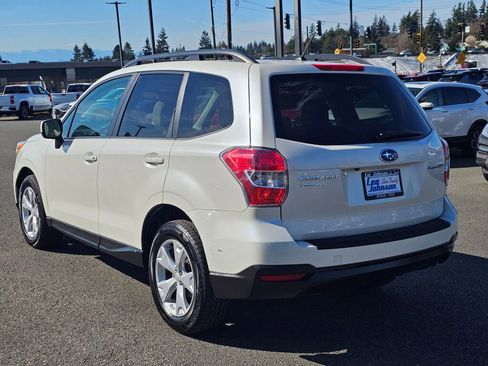 Used 2015 Subaru Forester 2.5i Premium image 7