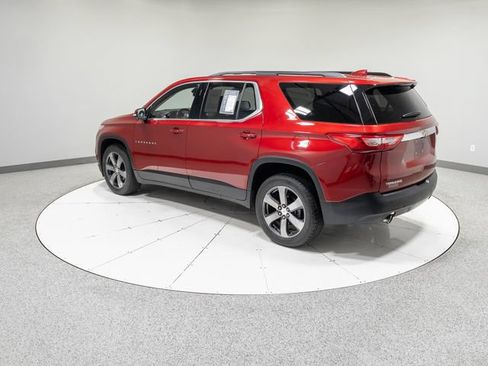 Used 2019 Chevrolet Traverse LT w/ LT Premium Package FWD image 36
