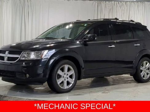 Used 2010 Dodge Journey R/T w/ Navigation & Sound Group I image 4