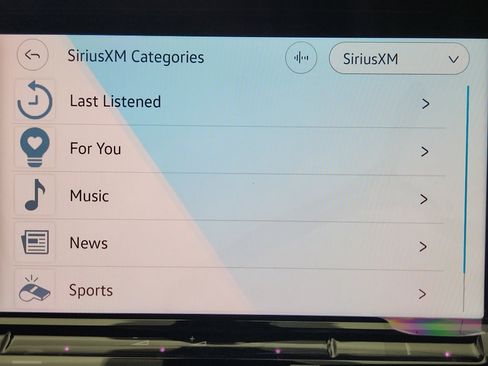 New 2026 Volkswagen Atlas Cross Sport SE image 19