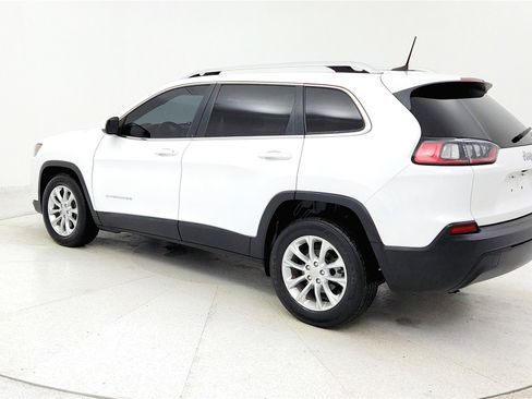 Used 2019 Jeep Cherokee Latitude w/ Popular Appearance Group image 3