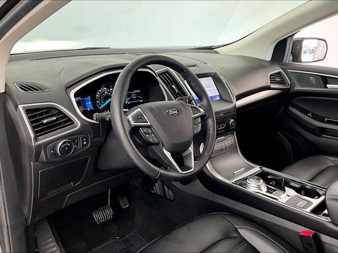 Used 2019 Ford Edge SEL w/ Equipment Group 201A image 16