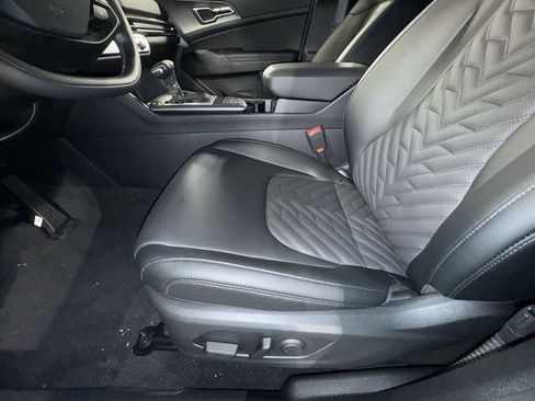 New 2026 Kia Sportage X-Line w/ X-Line Technology Package image 14