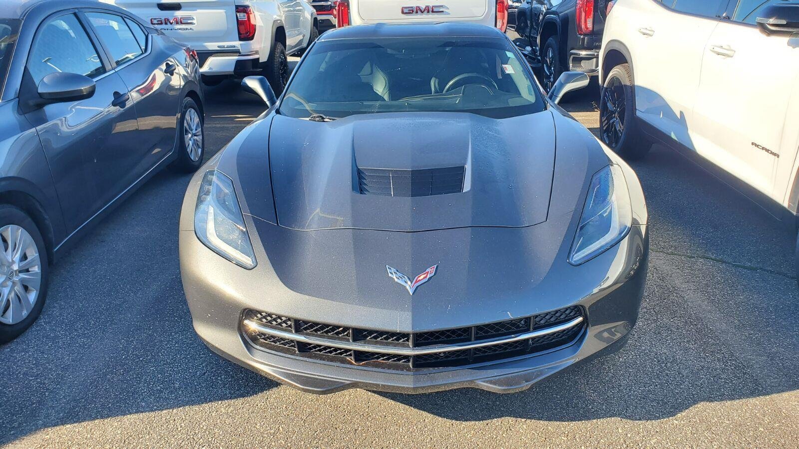 Used 2017 Chevrolet Corvette Stingray Coupe w/ Battery Protection Package RWD image 2
