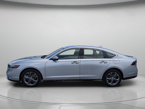 Used 2025 Honda Accord EX-L image 5