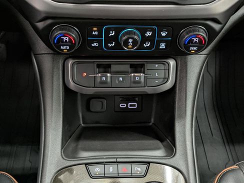 Used 2023 GMC Acadia AT4 w/ Technology Package image 30