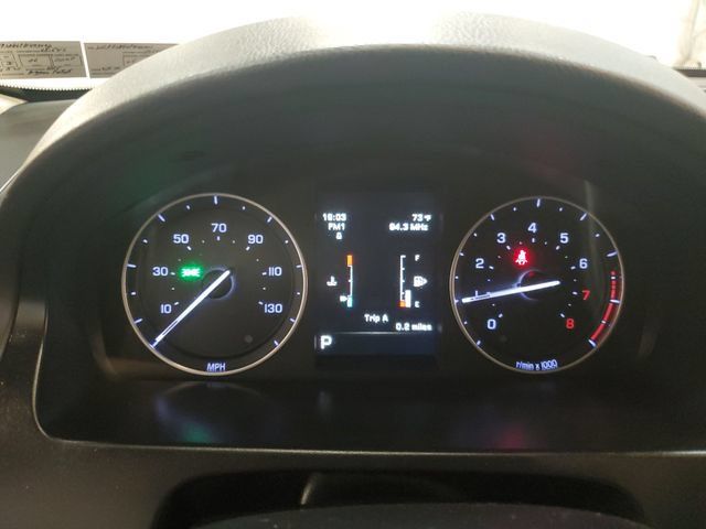 Used 2015 Land Rover LR2 AWD/4WD image 16