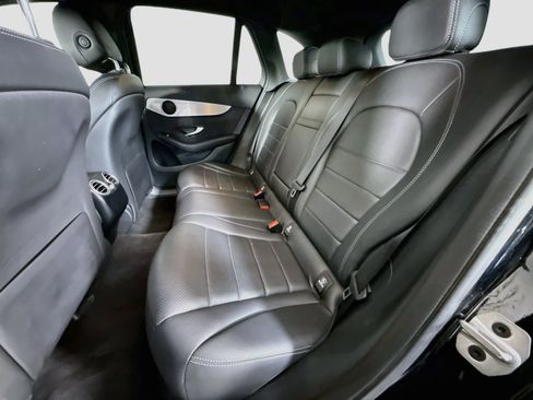 Used 2022 Mercedes-Benz GLC 300 4MATIC image 25
