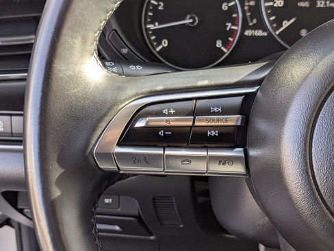 Used 2022 MAZDA CX-30 AWD 2.5 S w/ Premium Package image 19