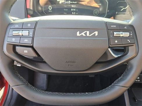 New 2025 Kia K4 EX image 21
