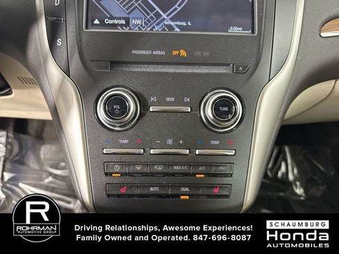 Used 2018 Lincoln MKC Select w/ Select Plus Package AWD/4WD image 10