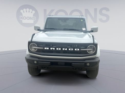 New 2026 Ford Bronco Outer Banks AWD/4WD image 4