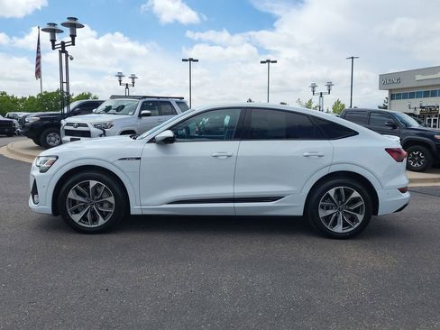 Used 2021 Audi e-tron Premium Plus w/ Premium Plus Package AWD/4WD image 7