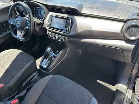 Used 2020 Nissan Kicks S FWD image 9