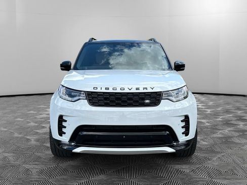 Used 2024 Land Rover Discovery Dynamic SE AWD/4WD image 8