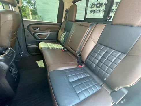 Used 2018 Nissan Titan Platinum Reserve w/ Platinum Utility Package image 16