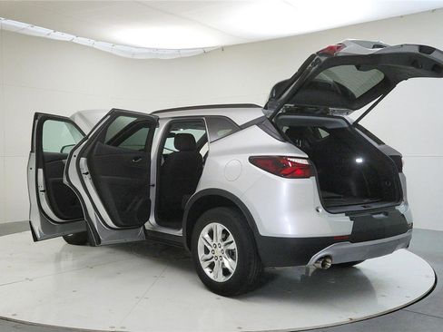 Used 2021 Chevrolet Blazer LT image 11