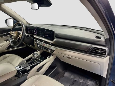 Used 2023 Kia Telluride S AWD/4WD image 30