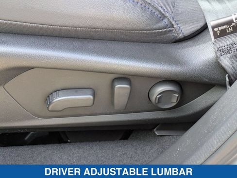 Used 2025 Subaru Forester Premium AWD/4WD image 27