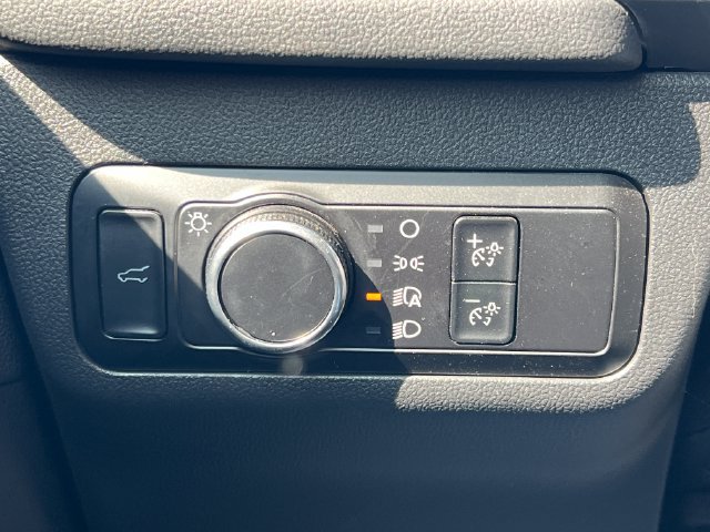 Used 2023 Ford Escape Active AWD/4WD image 28