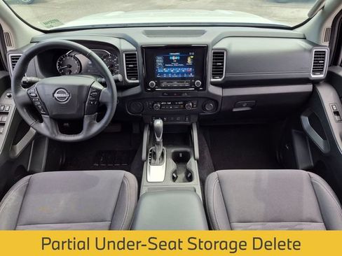 Used 2024 Nissan Frontier SV w/ SV Convenience Package RWD image 25