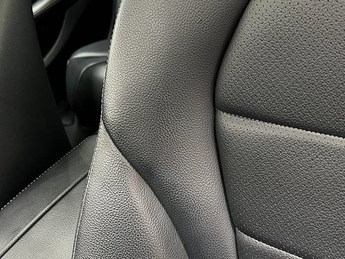 Used 2017 Mercedes-Benz C 300 4MATIC Sedan image 19