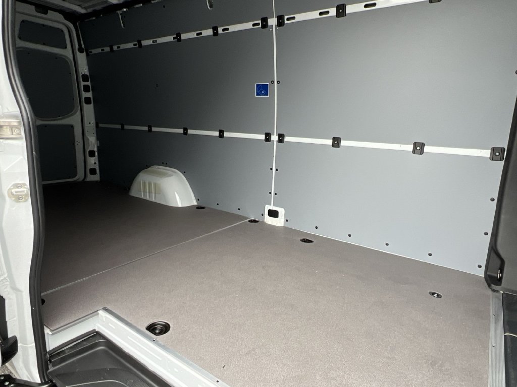 Used 2026 Mercedes-Benz Sprinter 2500 image 23