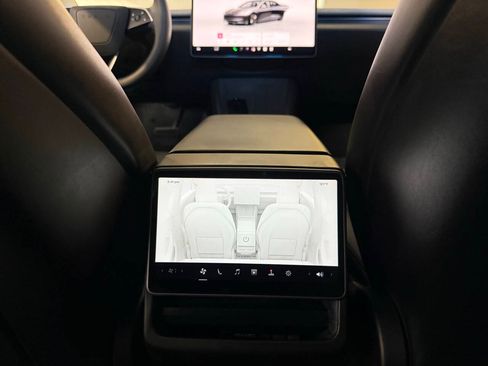 Used 2024 Tesla Model 3 Long Range AWD/4WD image 24