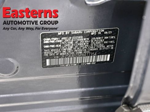 Used 2023 Subaru Forester Premium AWD/4WD image 38